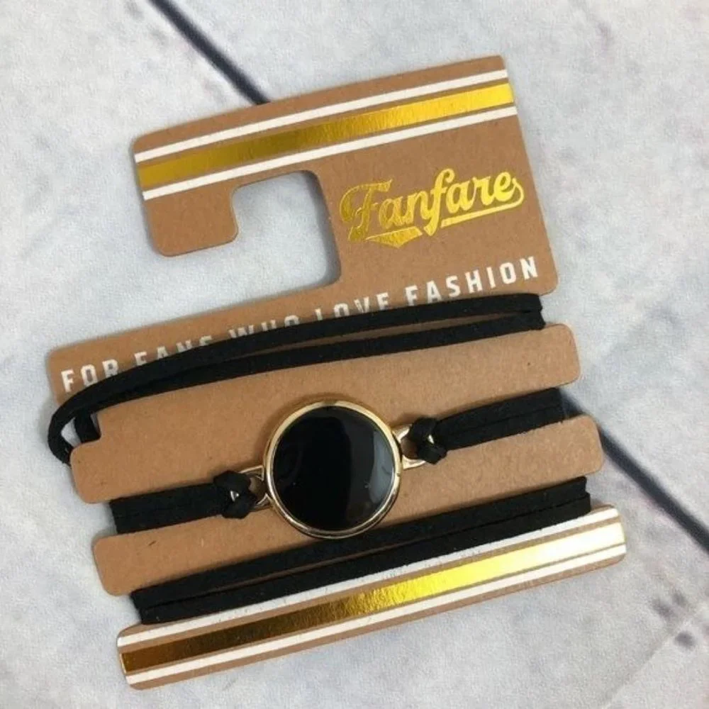 Fanfare Enamel Disk Wrap Bracelet ‎ - Black